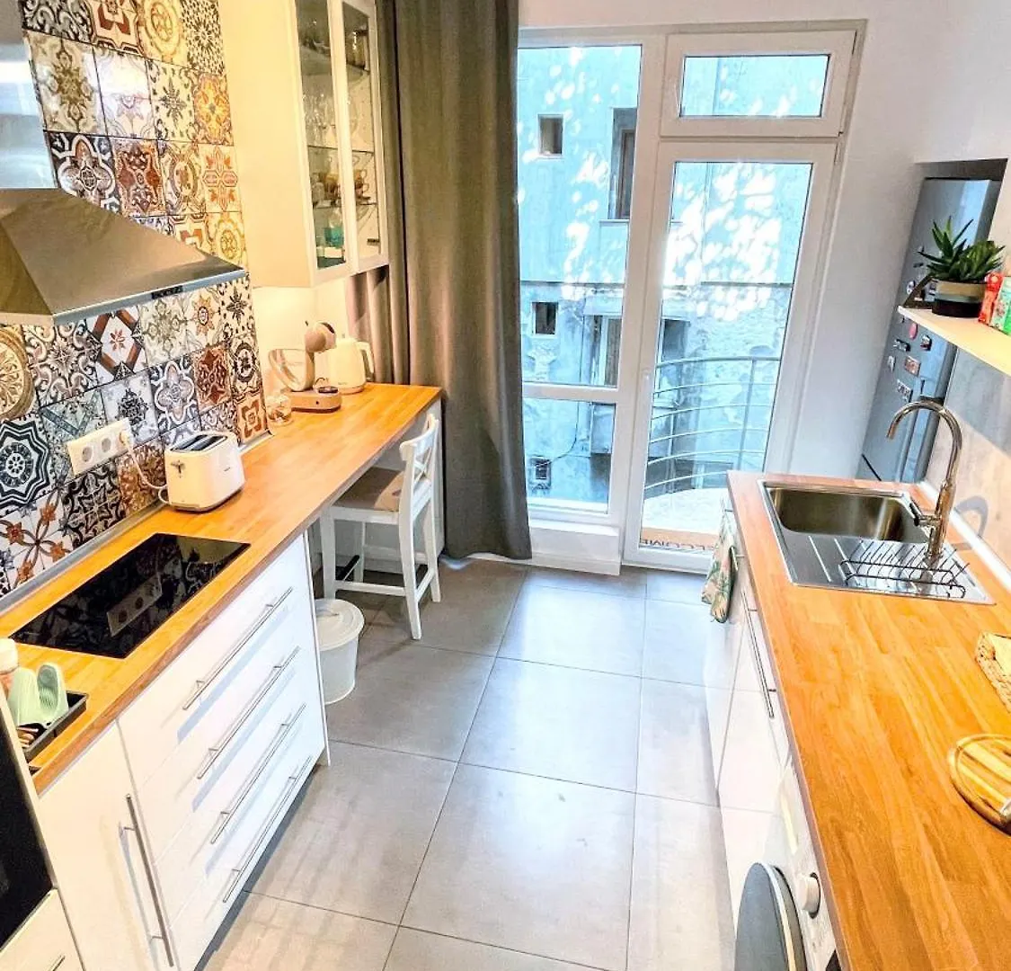 Bohemian Central Apartment Sofia
