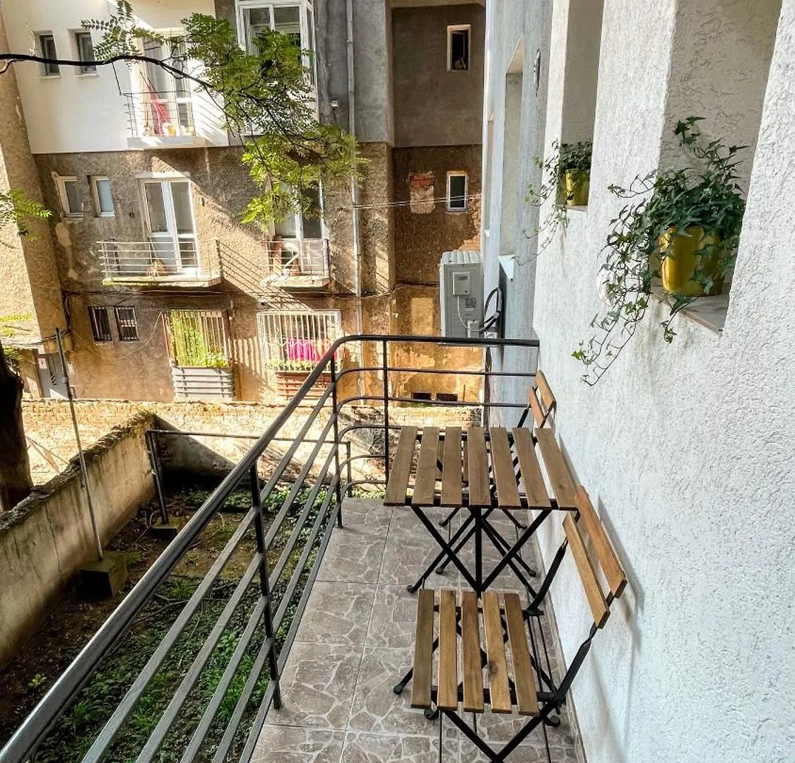 Bohemian Central Apartment Sofia