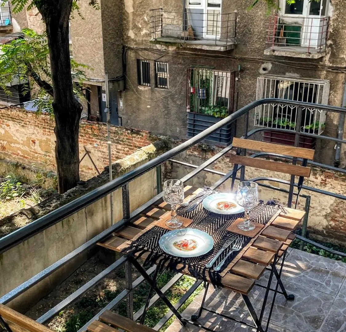 Bohemian Central Apartment Sofia